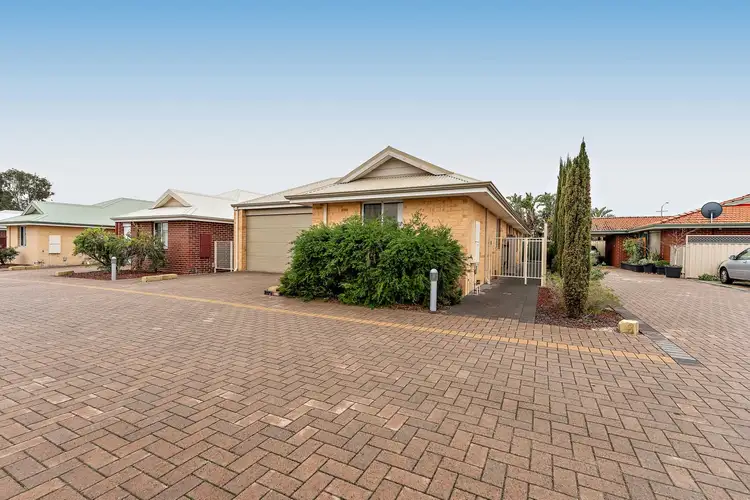 Fourth view of Homely villa listing, 2/100 Wittenoom Road, High Wycombe WA 6057