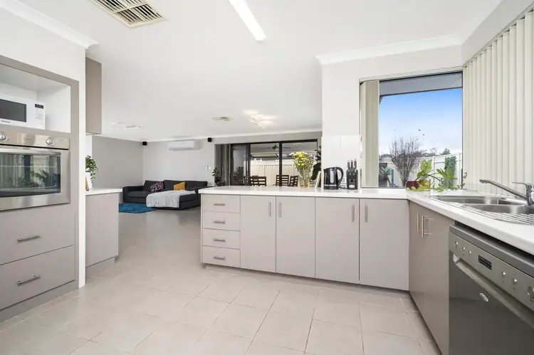 Sixth view of Homely house listing, 11 The Promenade, Wattle Grove WA 6107