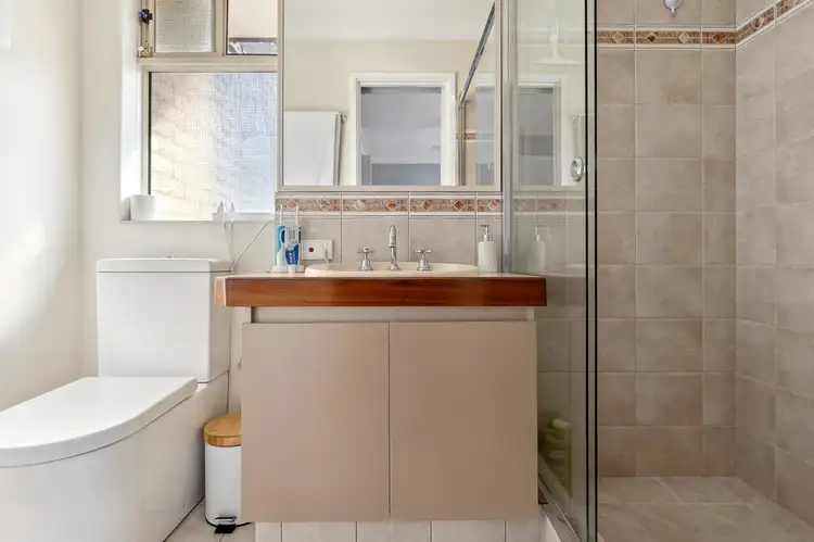 Sixth view of Homely house listing, 19 Birkdale Court, Cooloongup WA 6168