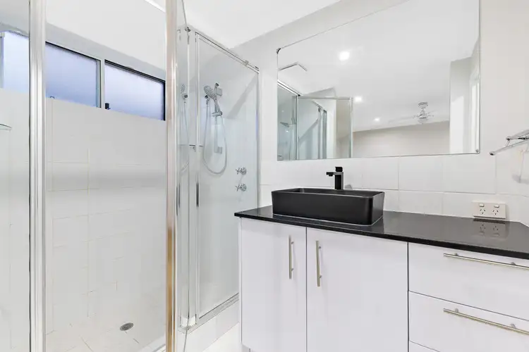 Fifth view of Homely house listing, 16 Blossom Chase, Aubin Grove WA 6164