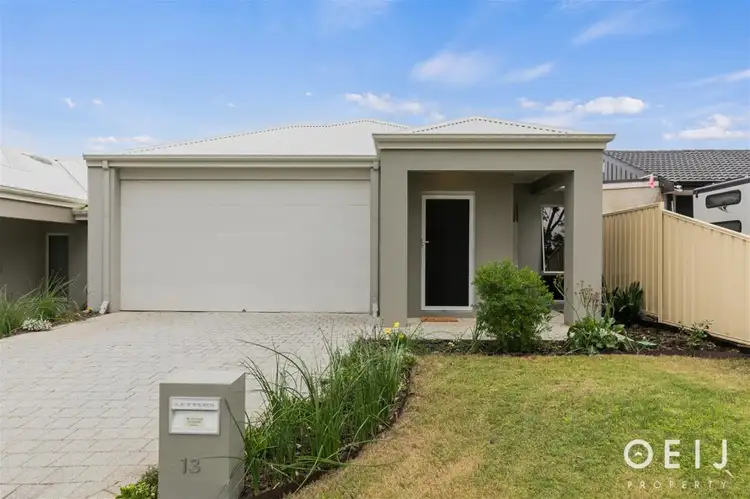 13B Stone Court, Kardinya WA 6163