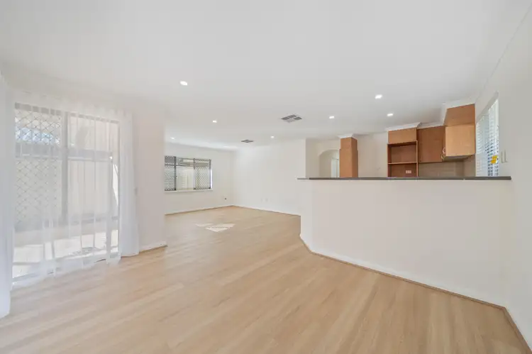 Fifth view of Homely retirement listing, 49 Imperial Circuit, Madeley WA 6065