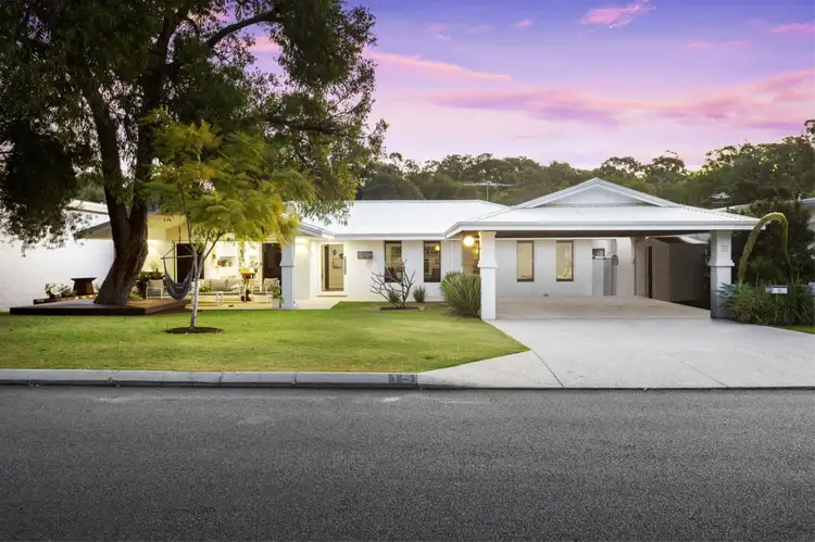 15 Sweeting Street, Woodlands WA 6018