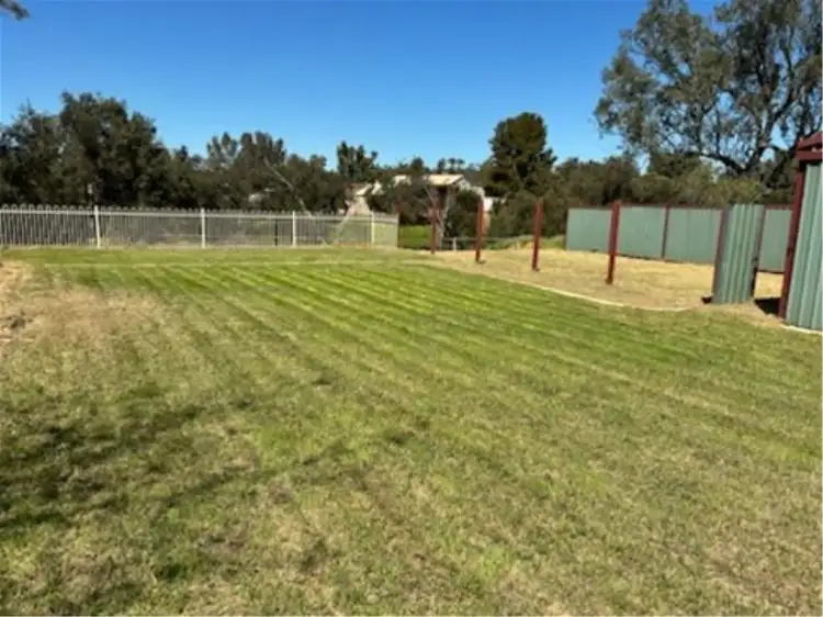 38 Old York Road, Northam WA 6401