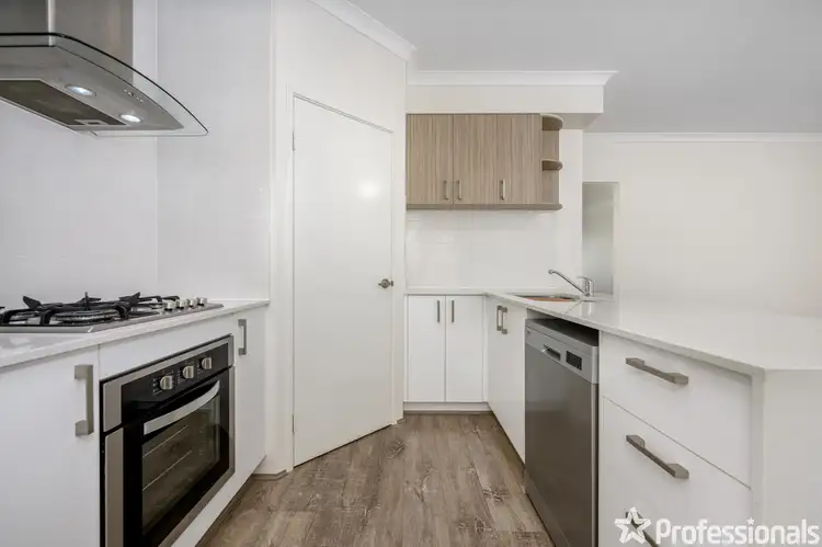 Fifth view of Homely house listing, 2 Ryhill Crescent, Wellard WA 6170
