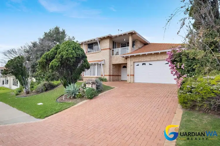 Second view of Homely house listing, 18 Lacepede Drive, Sorrento WA 6020