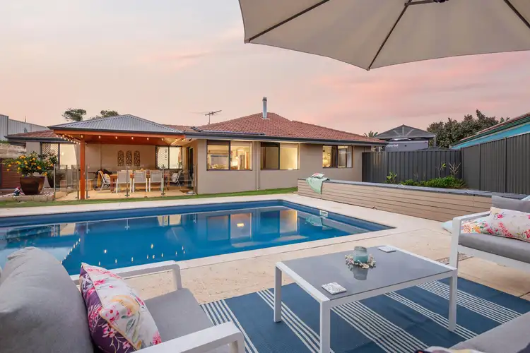 5 Oorama Court, Ocean Reef WA 6027