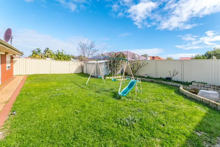 Fourth view of Homely house listing, 17 Bree Close, Atwell WA 6164