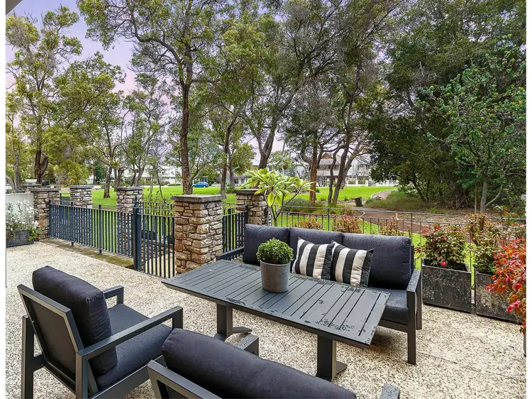 15 Nuytsia Lane, Churchlands WA 6018