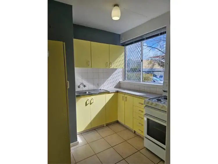 17/85 Herdsman Parade