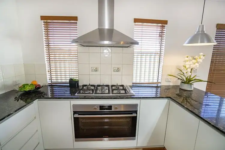 Sixth view of Homely house listing, 8 Nocturne Rise, Bullsbrook WA 6084