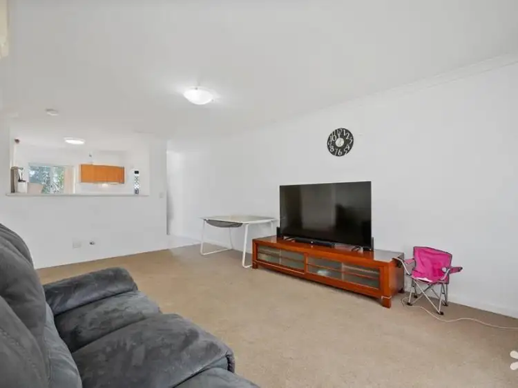 Fifth view of Homely apartment listing, 31/15 Friar John Way, Coolbellup WA 6163