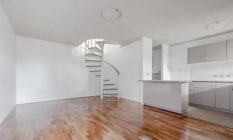 Fifth view of Homely apartment listing, 15/33 Farina Drive, Yokine WA 6060