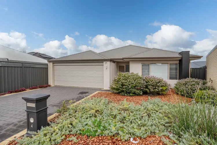 Second view of Homely house listing, 4 Flindell Way, Piara Waters WA 6112