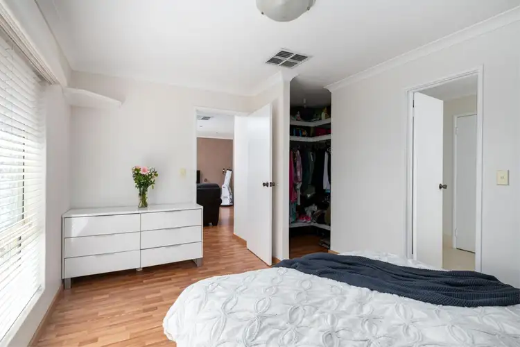 Sixth view of Homely house listing, 19 Hibiscus Close, Marangaroo WA 6064