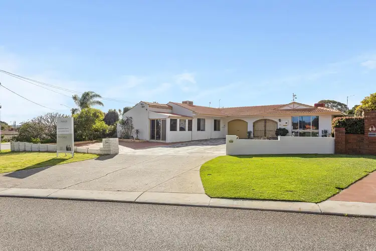 42A Beelara Way, Wanneroo WA 6065