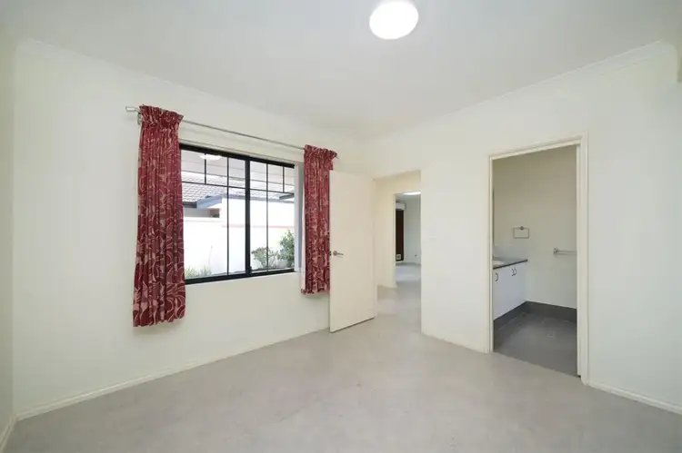 Fifth view of Homely villa listing, 9/4 Kindra Way,, Nollamara WA 6061