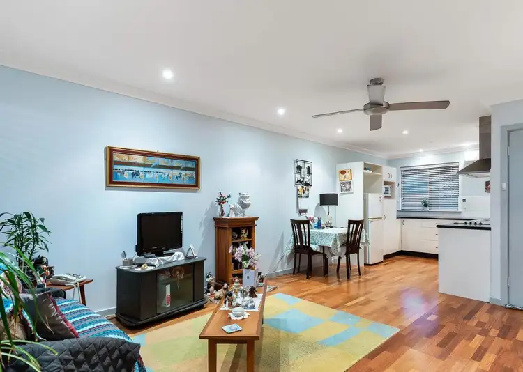 Sixth view of Homely unit listing, 5/32 McKenzie Road, Shoalwater WA 6169