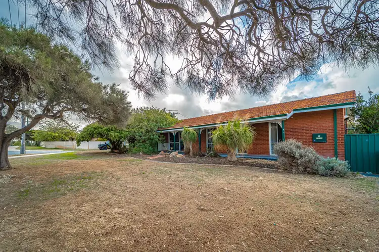 2 Pictor Court, Rockingham WA 6168