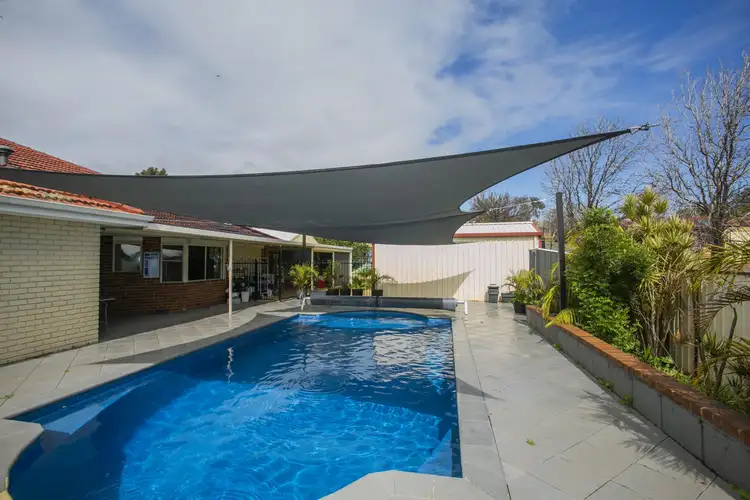 Seventh view of Homely house listing, 2 Glenlark Elbow, Jane Brook WA 6056