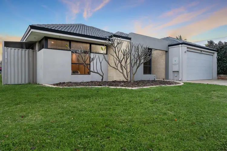 77 Belvoir Parkway, Darch WA 6065