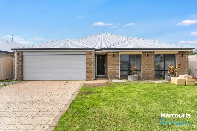 32 Sellafield Bend, Waikiki WA 6169