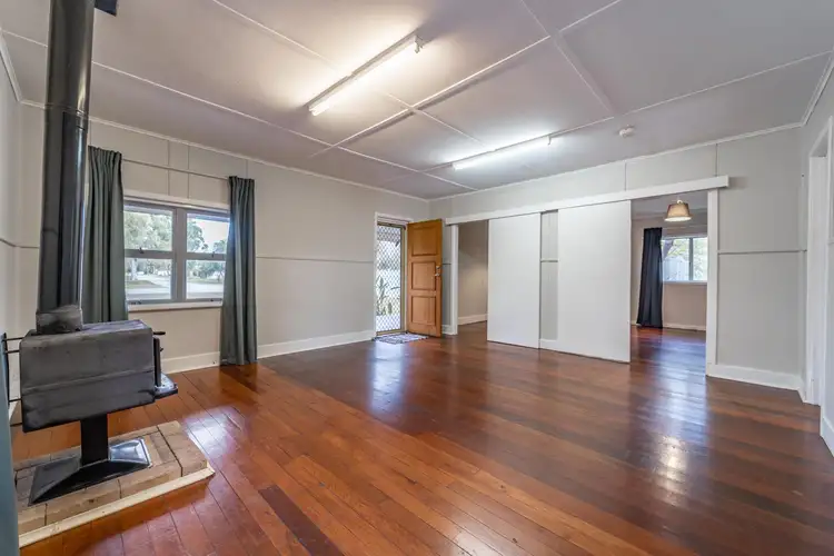 Fifth view of Homely house listing, 10 Pollard Way, Warnbro WA 6169