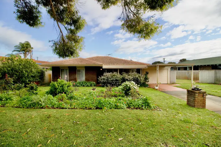 13 Kingston Way, Safety Bay WA 6169