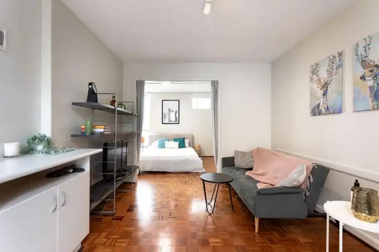 304/130A Mounts Bay Rd, Perth WA 6000