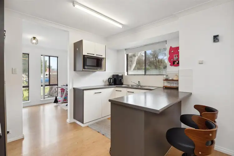 Fourth view of Homely apartment listing, 2B Havenvale Crescent, Dianella WA 6059