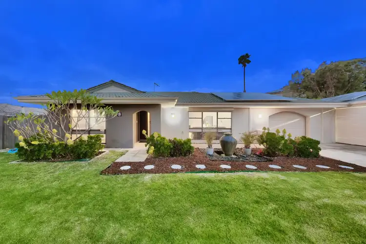 8 Bonsall Place, Carine WA 6020