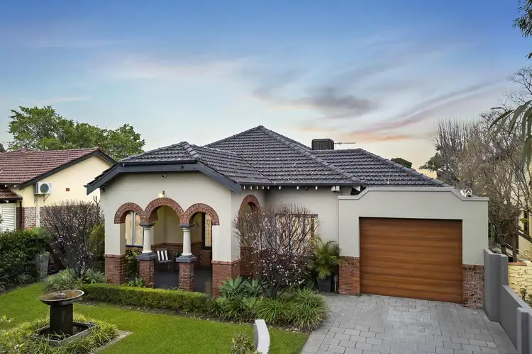 252 Eighth Avenue, Inglewood WA 6052