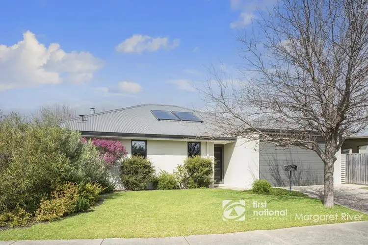 38 Lloyd Loop, Margaret River WA 6285