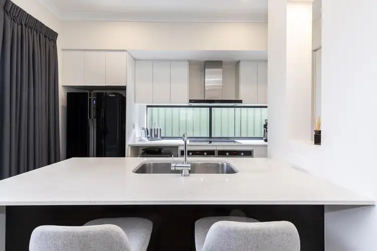 11 Eanun Lane, Joondanna WA 6060