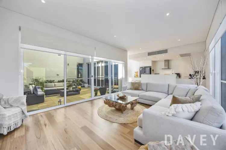 16/12 Sonnet Close, Woodlands WA 6018