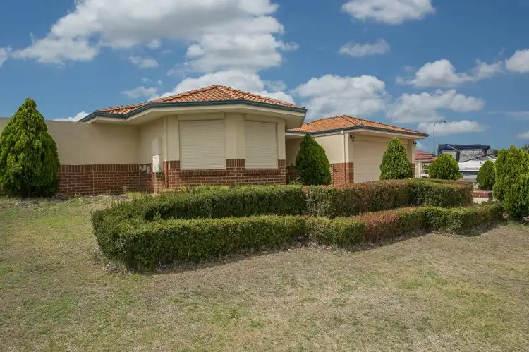 71 Abbotswood Drive