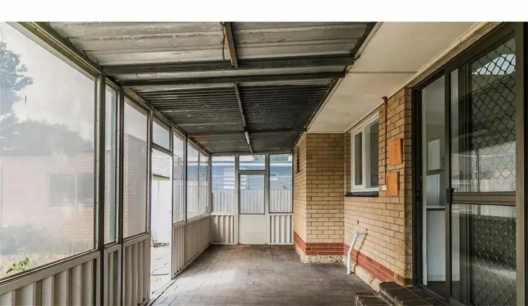 Seventh view of Homely house listing, 10 Bolton Way, Orelia WA 6167