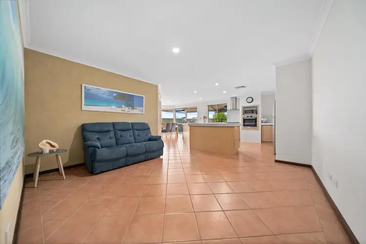 Sixth view of Homely house listing, 10 Cantrell Circuit, Landsdale WA 6065