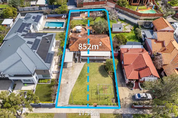 35 Edinboro Street, Mount Hawthorn WA 6016