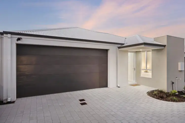 19B Calbourne Way, Kingsley WA 6026