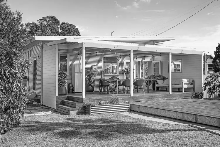 150 Alice Street, Doubleview WA 6018
