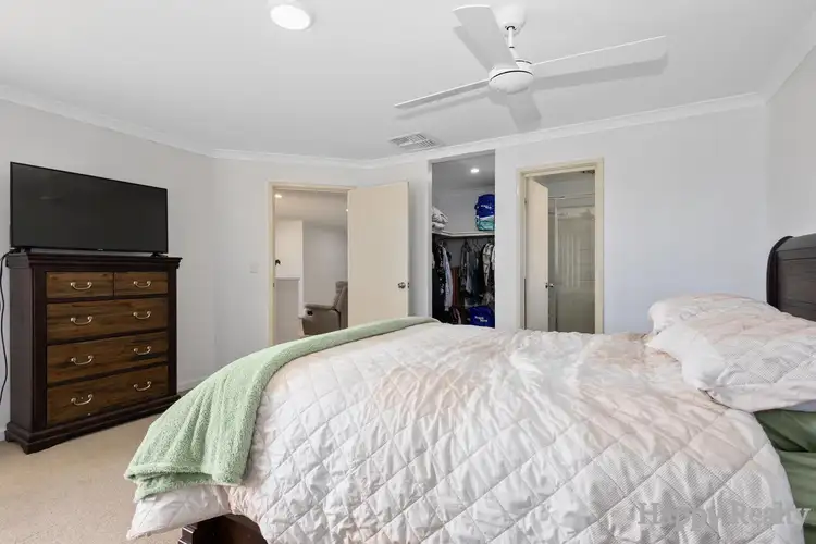 Fifth view of Homely house listing, 28 The Bridgeway, Canning Vale WA 6155