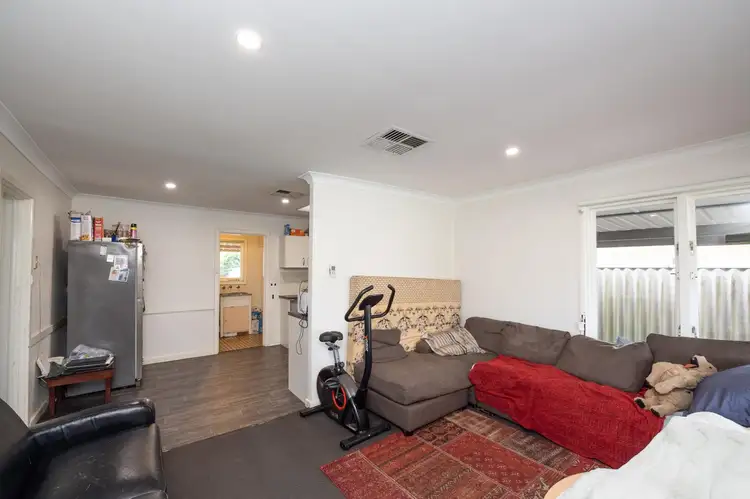 Seventh view of Homely house listing, 9 Towton Way, Langford WA 6147
