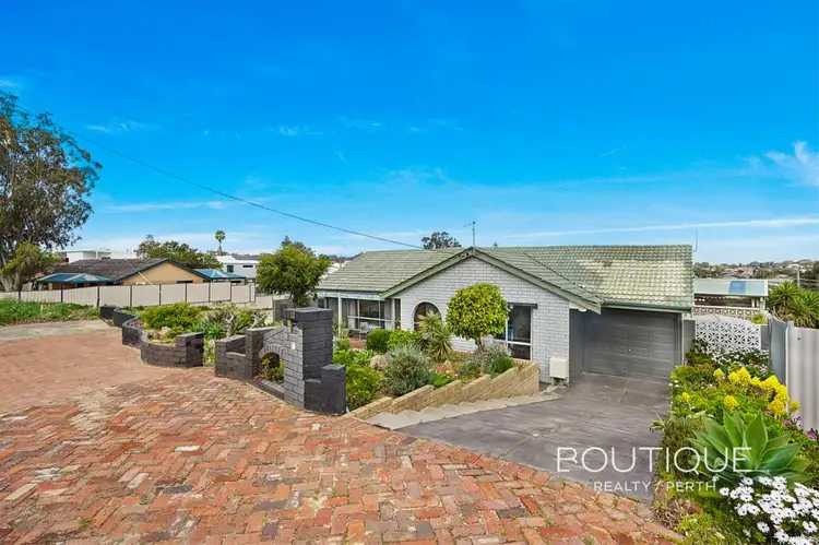 10 Parkinson Place, Hillarys WA 6025