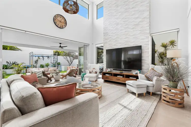 52 Maldives Drive, Hillarys WA 6025