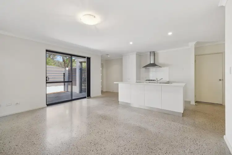 Sixth view of Homely unit listing, 1/37 VERNA STREET, Gosnells WA 6110