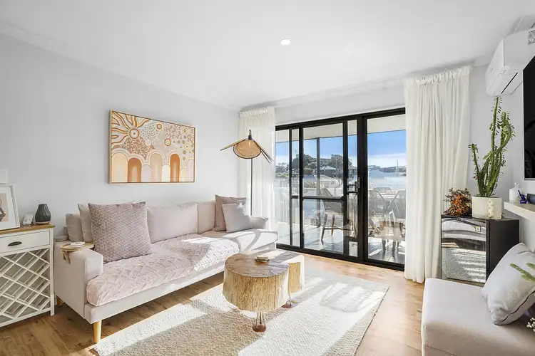 Second view of Homely apartment listing, 14/1 Fogerthorpe Crescent, Maylands WA 6051