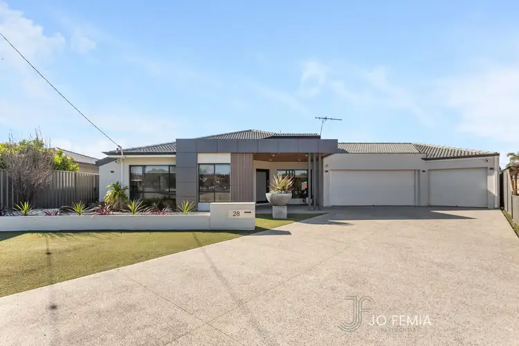 28 Whittle Place, Stirling WA 6021