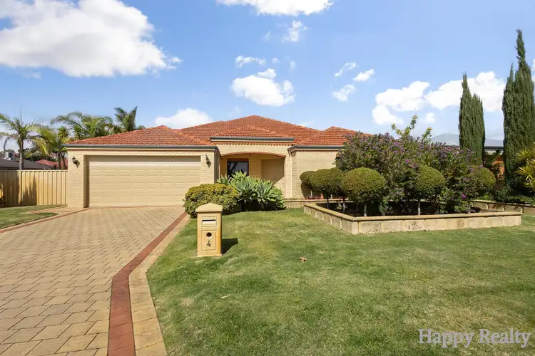 4 Bracadale Way, Canning Vale WA 6155