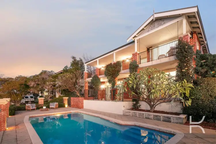 9 Woodhouse Road, East Fremantle WA 6158